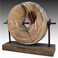  RUEDA DE MOLINO (Millwheel) by Juan Ramon Gimeno -  Sculpture (2000) Ceramic: 21.5/8” x 21.5/8 “ x 5.7/8“ wood 2.15/16 “ x 27.15/16” x 9.7/16” Nakatomi Museum of Contemporary Fine Craft NAKATOMI (Yamanashi) JAPAN